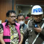 Eks Pejabat MA Ditangkap, Kejagung Sita Uang Dollar Hingga Emas Batangan