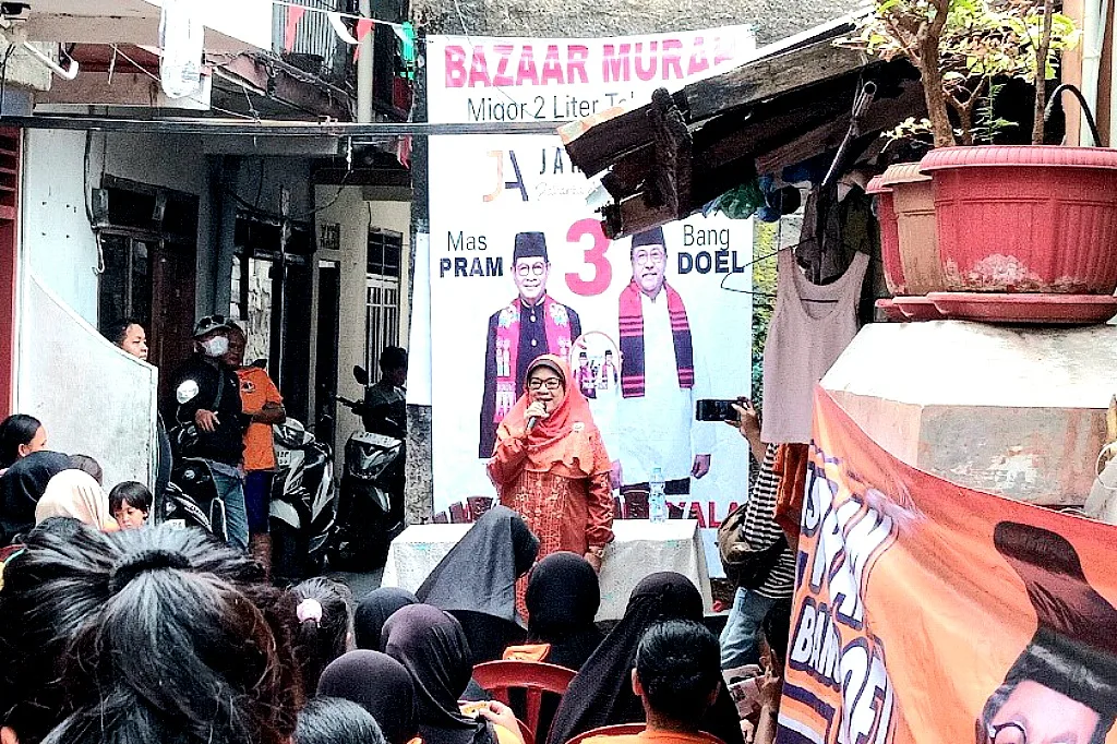"JAKARTADIL" Gelar Bazzar Murah di Kota Bambu Utara dan Kota Bambu Selatan