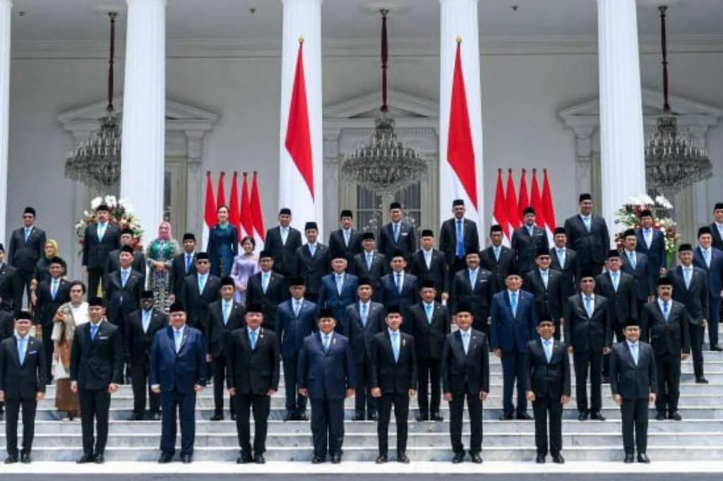 Kontroversi Awal Kabinet Prabowo, Tiga Menteri Ini Jadi Sorotan Publik