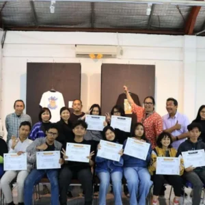 Manzone dan FSRD IKJ Gelar Kompetisi Desain T-Shirt ‘Artistic Expression’ Manzone dan FSRD IKJ Gelar Kompetisi Desain T-Shirt 'Artistic Expression'