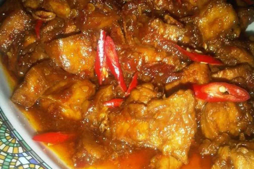 Resep Oseng Ayam Mercon, Hidangan Pedas Khas Nusantara yang Menggugah Selera