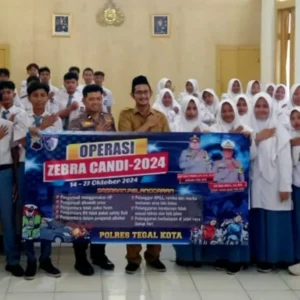 Sasar Pelajar, Polisi Sosialisasikan Operasi Zebra Candi di Kota Tegal