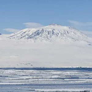 Wow, Gunung Berapi Erebus di Antartika Ini Keluarkan Emas Wow, Gunung Berapi Erebus di Antartika Ini Keluarkan Emas