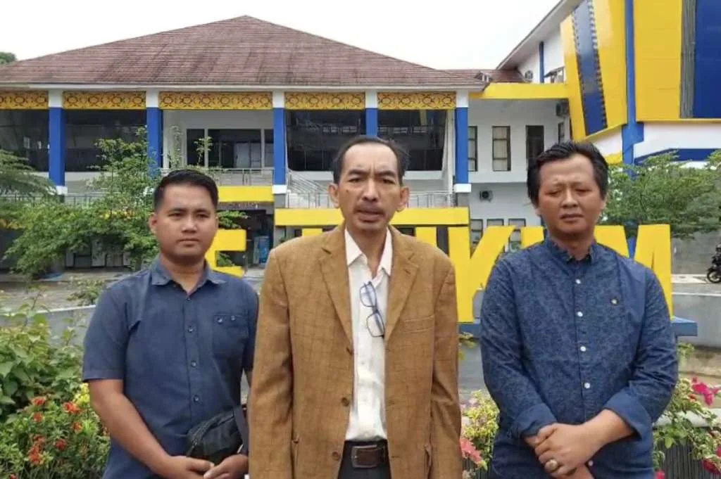 Jelang Pencoblosan, Tim Helmi-Mian Sebar Black Campaign