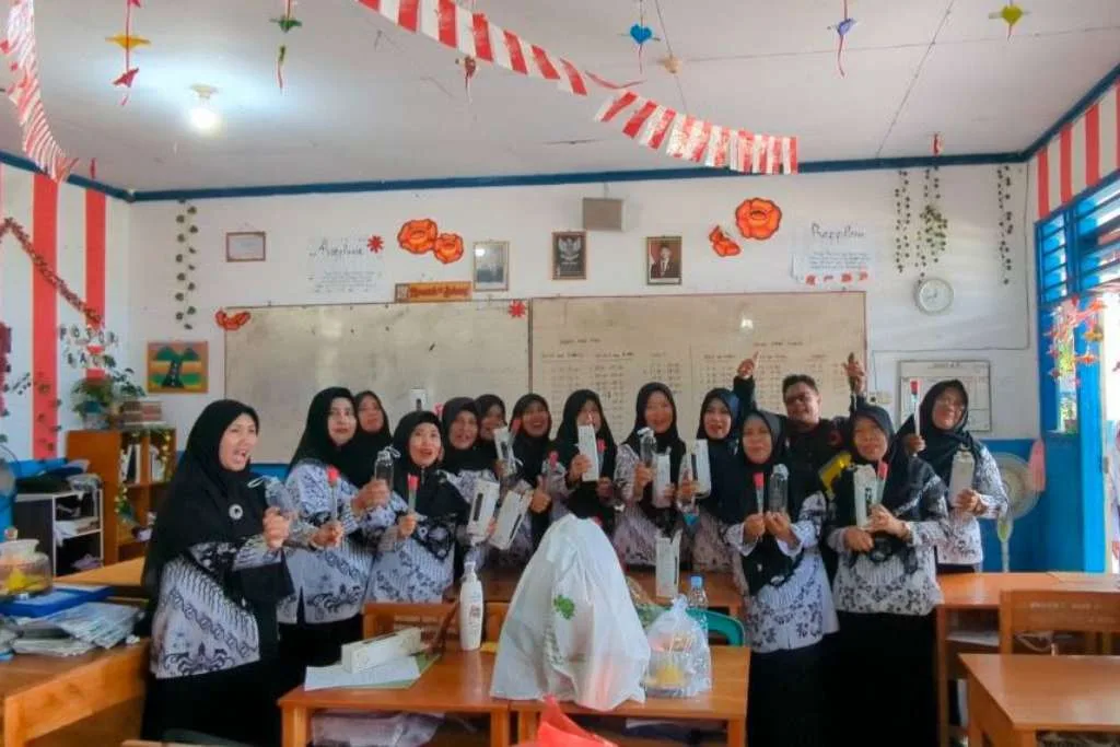 Maxim Apresiasi Guru dengan Program Perjalanan Gratis di Hari Guru Nasional