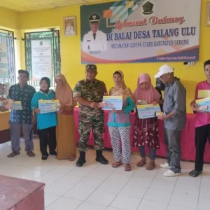 Pemdes Talang Ulu Salurkan BLT-DD Tahap Tiga Pemdes Talang Ulu Salurkan BLT-DD Tahap Tiga