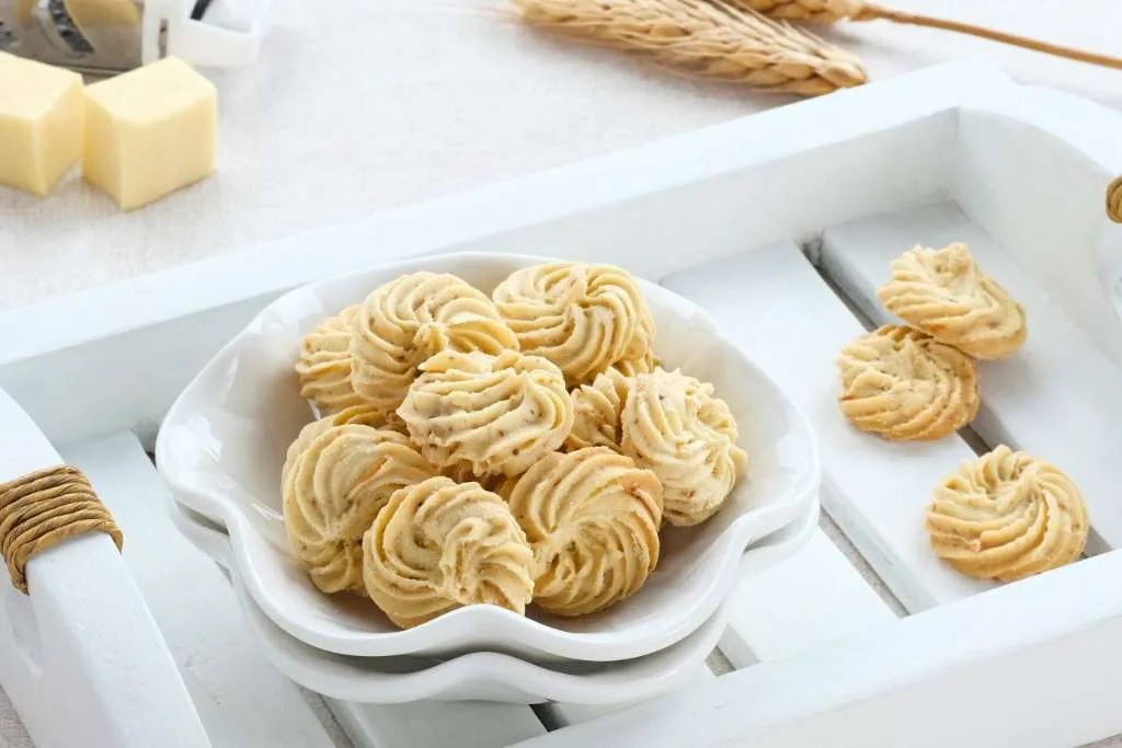 Resep Kue Sagu Keju, Camilan Lumer untuk Liburan Akhir Tahun
