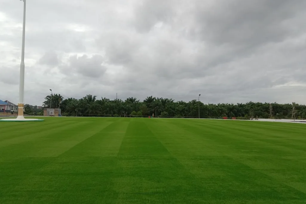 Wow, Rumput Sintetis di Bengkulu Ini Habiskan 1,4 Miliar Uang Negara
