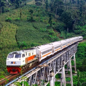 Praktis! Ubah Jadwal Kereta Semakin Mudah Lewat Aplikasi KAI