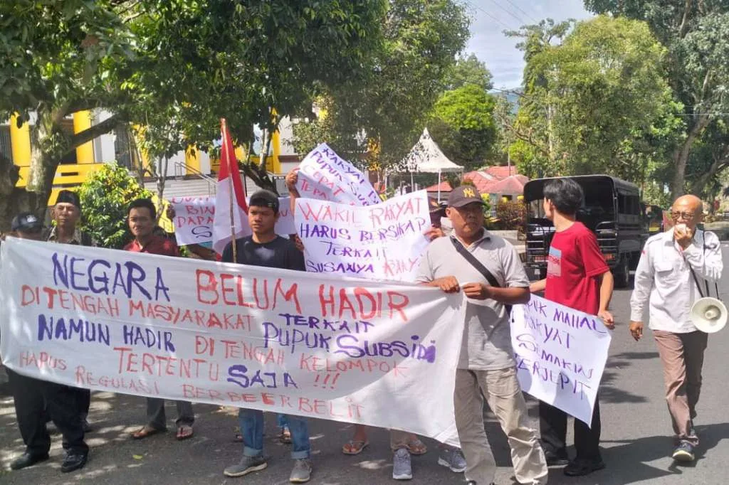 Pupuk Sulit Ribuan Petani Rejang Lebong Menjerit, Pilih Pansus Atau Jalur Hukum