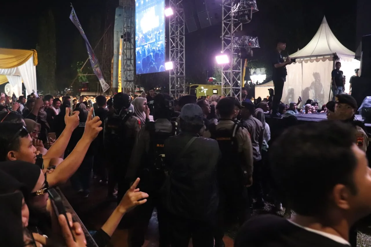 Ratusan Personel Diterjunkan, Konser Bertajuk Gempur Rokok Ilegal Berjalan Aman