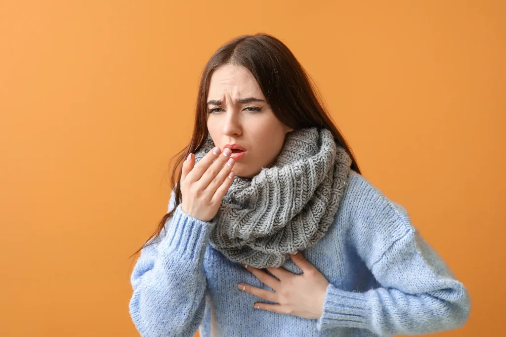 Batuk Tak Kunjung Sembuh? Ini 7 Cara Mencegah dan Mengatasinya Secara Alami!