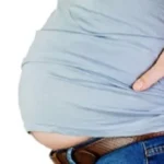 Hindari Kebiasaan Makan Ini agar Perut Tidak Buncit