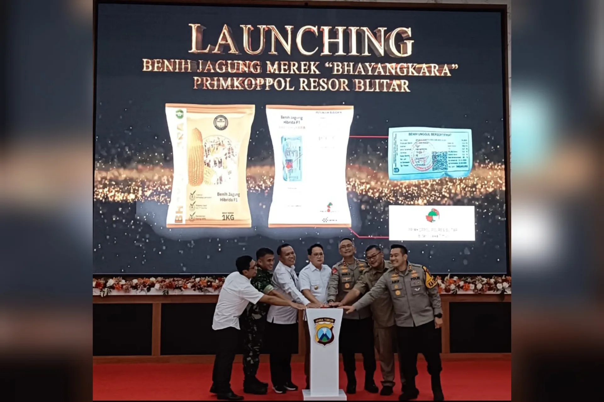 Kapolres Blitar Dampingi Kapolda Jatim Launching Benih Jagung Merek Bhayangkara