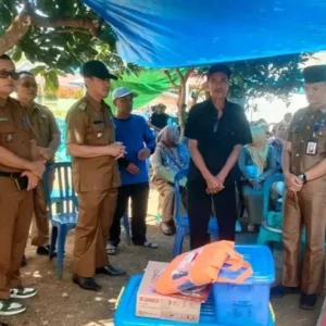 Peduli Warga Korban Kebakaran, Pemkab BS Berikan Bantuan Peduli Warga Korban Kebakaran, Pemkab BS Berikan Bantuan
