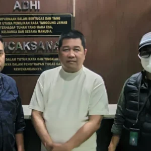 Tim Intel Kejagung Amankan Buronan Kasus Korupsi Batubara di Jaksel