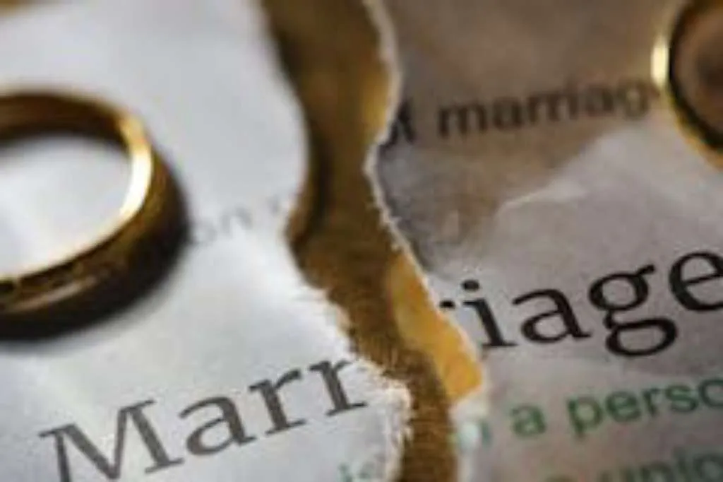 Fenomena 'Marriage is Scary', Mengapa Banyak Orang Takut Menikah?