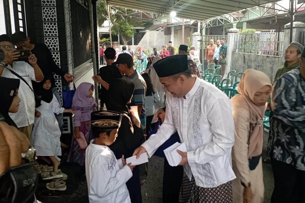 Ketua Komisi II DPRD Kota Blitar Gelar Satunan Anak Yatim dan Istighosah di Tanjungsari