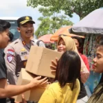 Polres Tegal Kota dan Mahasiswa Sinergikan Pembagian Paket Sembako Jelang Ramadhan