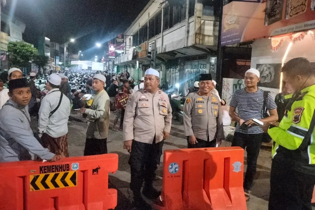 Ratusan Personel Amankan Haul Habib Muhammd Bin Thohir Al Hadad di Kota Tegal