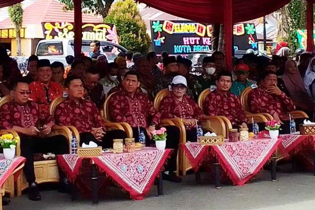 Ketua DPRD BU Hadiri Pekan Raya HUT Kota Arga Makmur