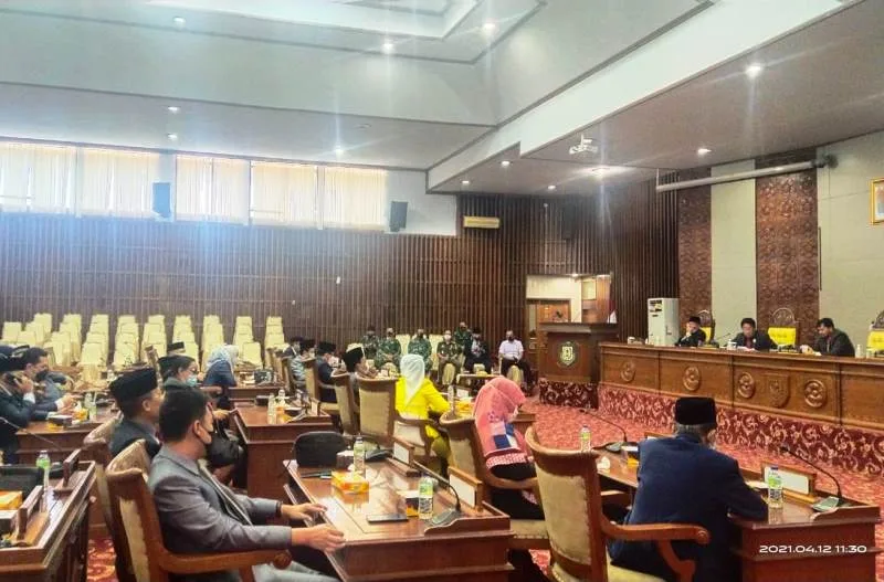 Rapat Paripurna Penyampaian Rekomendasi Terhadap LKPJ Gubernur Bengkulu Tahun 2020