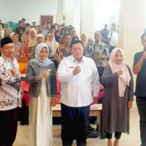 Choirul Huda: Ikan Gabus Ikan Lele, Untuk Pekerjaan Ini Yang Serius Le Chirul Huda: Ikan Gabus Ikan Lele, Untuk Pekerjaan Ini Yang Serius Le