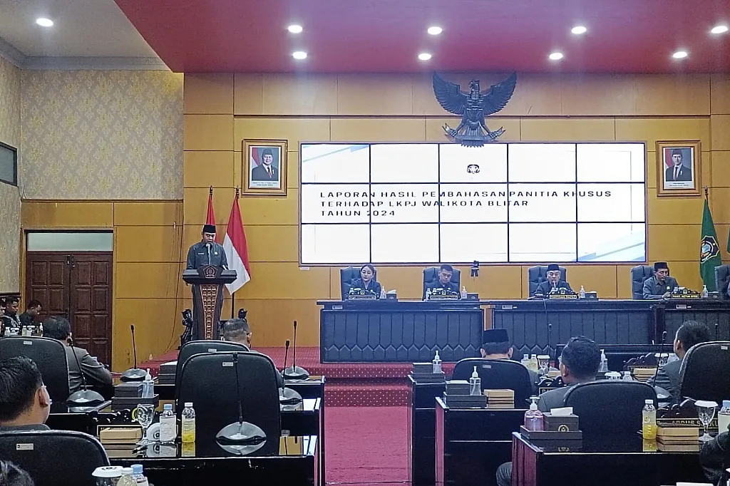 DPRD Kota Blitar Tetapkan Pansus Pembahasan LKPJ Walikota 2024