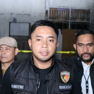 Gudang Motor Curian di Kalideres Jakbar Digerebek, 13 Kendaraan Diamankan Gudang Motor Curian di Kalideres Jakbar Digerebek, 13 Kendaraan Diamankan