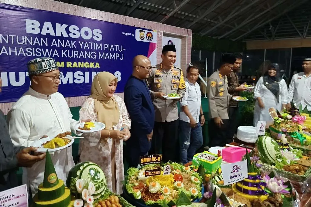 HUT ke-8, SMSI Bengkulu Santuni Anak Yatim, Mahasiswa dan Gerlar Buka Puasa Bersama