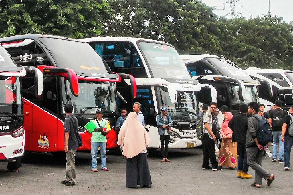 Lebaran 2025: Sebanyak 5.477 Pemudik Berangkat dari Terminal Kalideres Jakbar