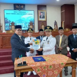 Paripurna Serah Terima Jabatan Bupati Lebong Paripurna Serah Terima Jabatan Bupati Lebong