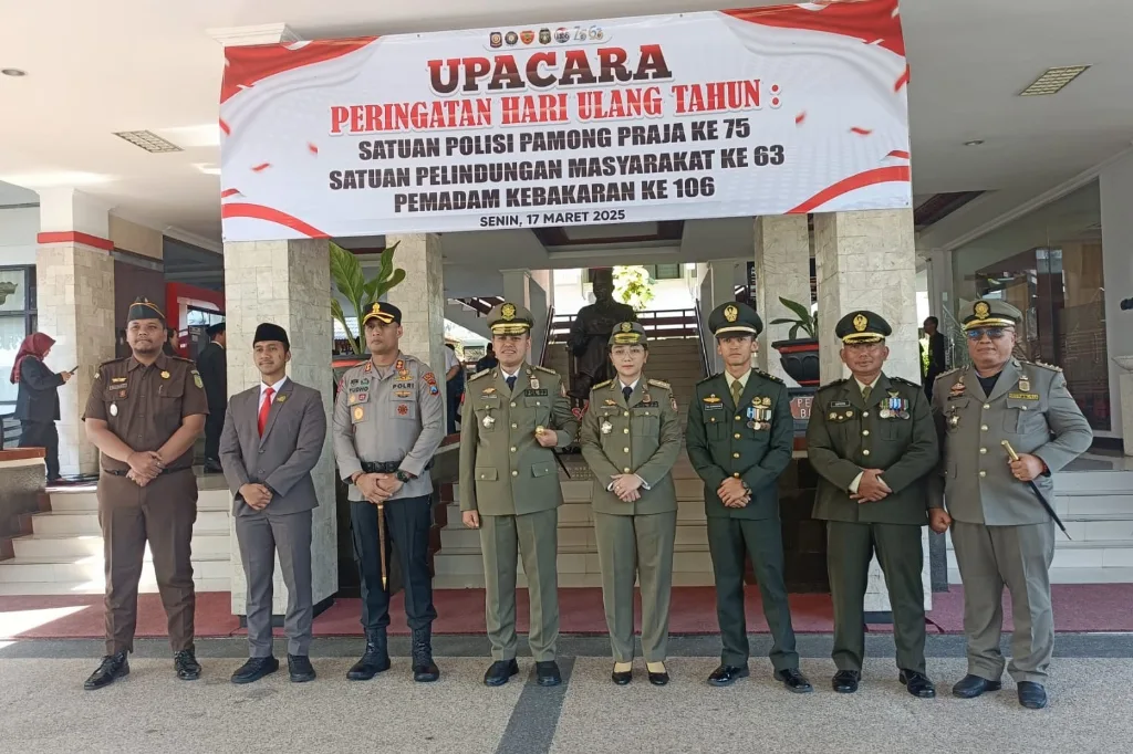 Pimpin Upacara HUT 3 Instansi, Wali Kota Blitar Beri Pesan Penting