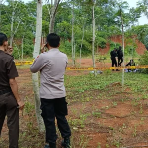 Polres Pekalongan Lakukan Pemusnahan 13,88 Kg Bahan Peledak Hasil Sitaan Polres Pekalongan Lakukan Pemusnahan 13,88 Kg Bahan Peledak Hasil Sitaan