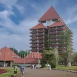 Anggota TNI Terobos Masuk Kampus UI saat Acara Forum Diskusi BEM Nasional