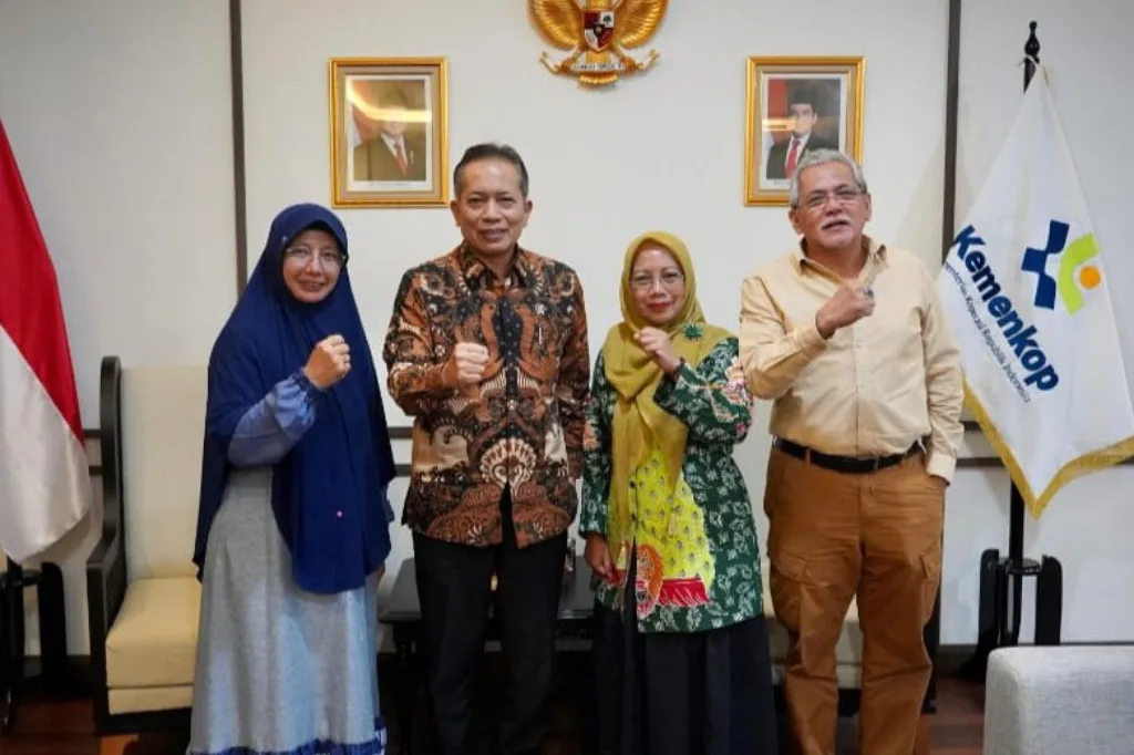 Bertemu Wamenkop, Koperasi Peternak Jatim Beberkan Harga Telur Jatuh