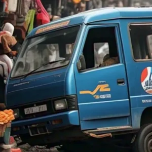 Diduga Alami Rem Blong, Mobil Angkot Seruduk Pengunjung Pasar di Parung Bogor