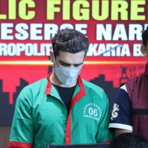 Ini Alasan dan Penyebab Aktor Fachri Albar Kembali Terjerat Kasus Narkoba Ini Alasan dan Penyebab Aktor Fachri Albar Kembali Terjerat Kasus Narkoba
