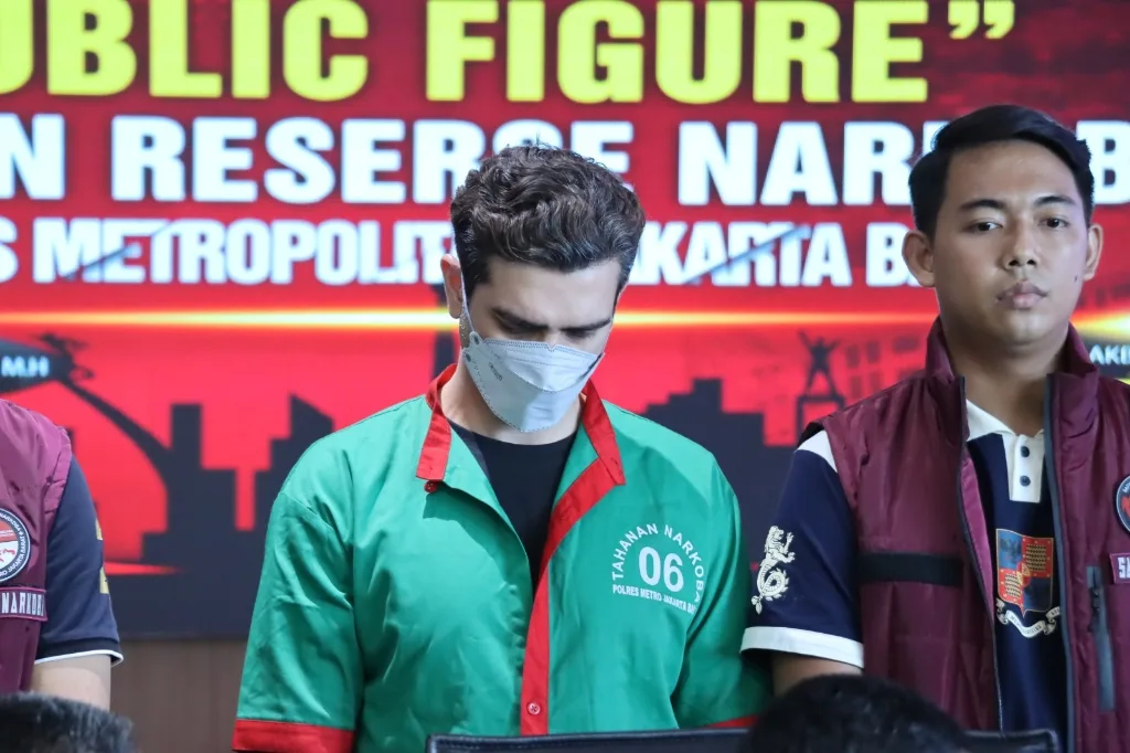 Ini Alasan dan Penyebab Aktor Fachri Albar Kembali Terjerat Kasus Narkoba