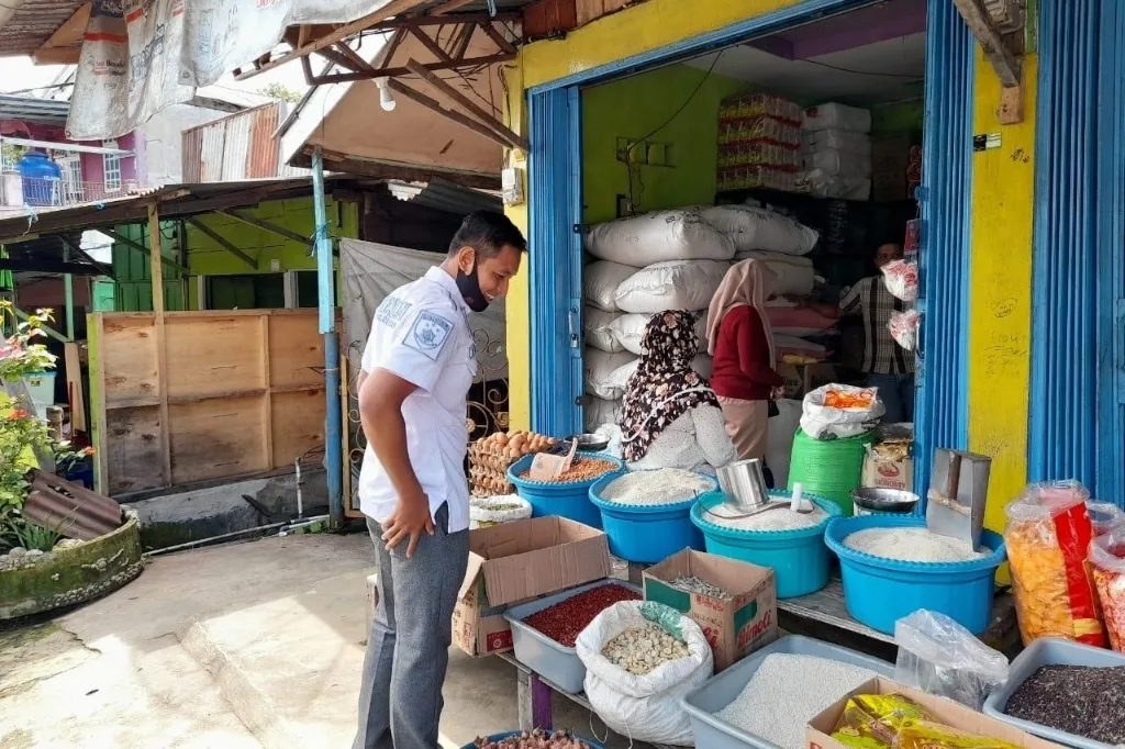 Jajaran Polres Lebong Sidak Harga Kebutuhan Pokok Masyarakat
