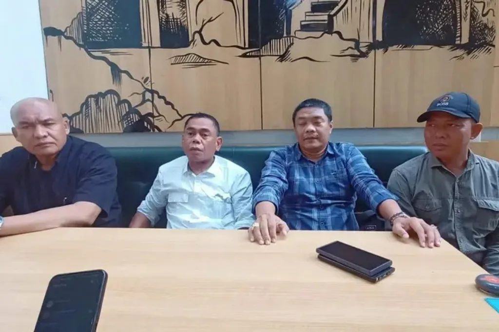 Kasus Pembakaran Mobil Polisi: DPC Grib Jaya Depok Bekukan Ranting Harjamukti 