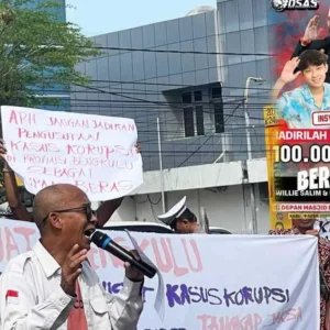 Massa Aksi Minta Periksa Makan Akbar Dengan Willie Salim, Bank Bengkulu Jadi Petunjuk