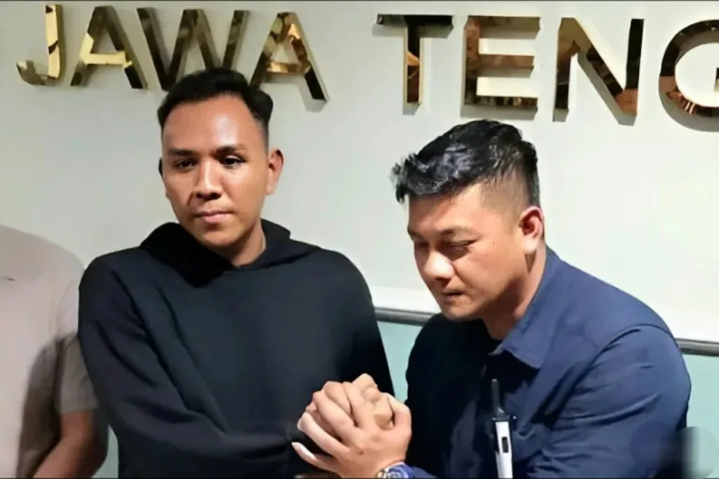Oknum Polisi yang Pukul Jurnalis di Stasiun Tawang Semarang Berujung Minta Maaf