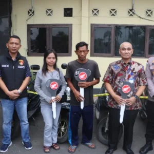 Polres Tegal Kota Ungkap Kasus Curanmor: Sepeda Motor Hasil Pencurian Kembali ke Pemilik Polres Tegal Kota Ungkap Kasus Curanmor: Sepeda Motor Hasil Pencurian Kembali ke Pemilik