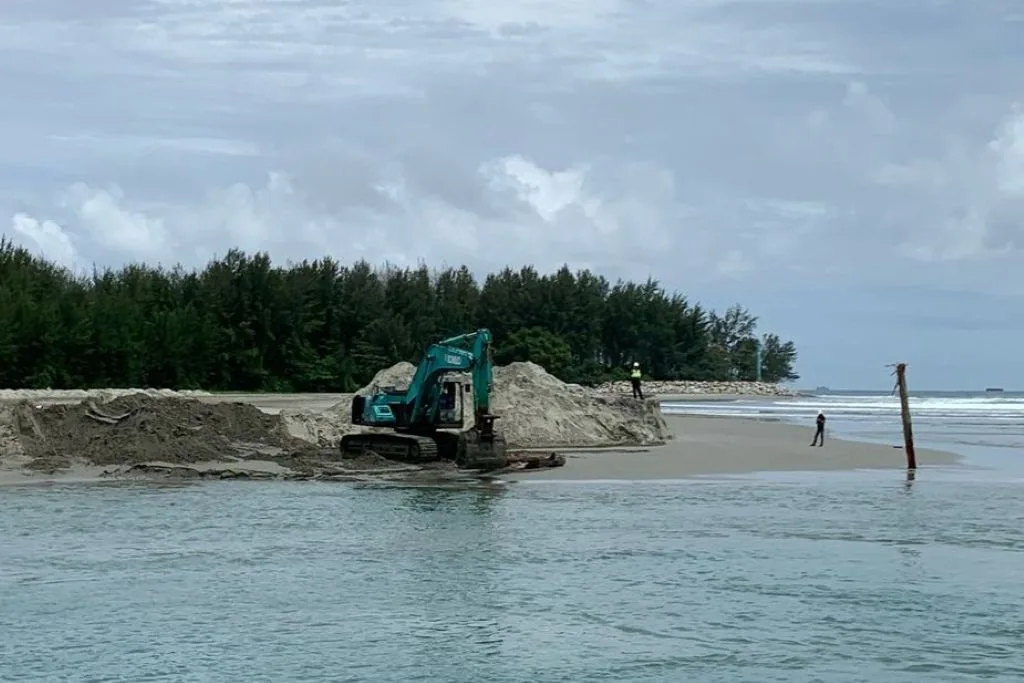 Ribut Pendangkalan Alur Pelabuhan Pulau Baai, Pressure Sejumlah Pihak Salah Alamat