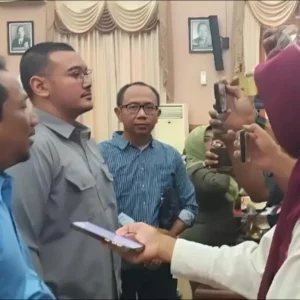 Anggota DPRD Kota Tegal Diduga Terlibat Haji Ilegal, Masih Aktif Bertugas Anggota DPRD Kota Tegal Diduga Terlibat Haji Ilegal, Masih Aktif Bertugas