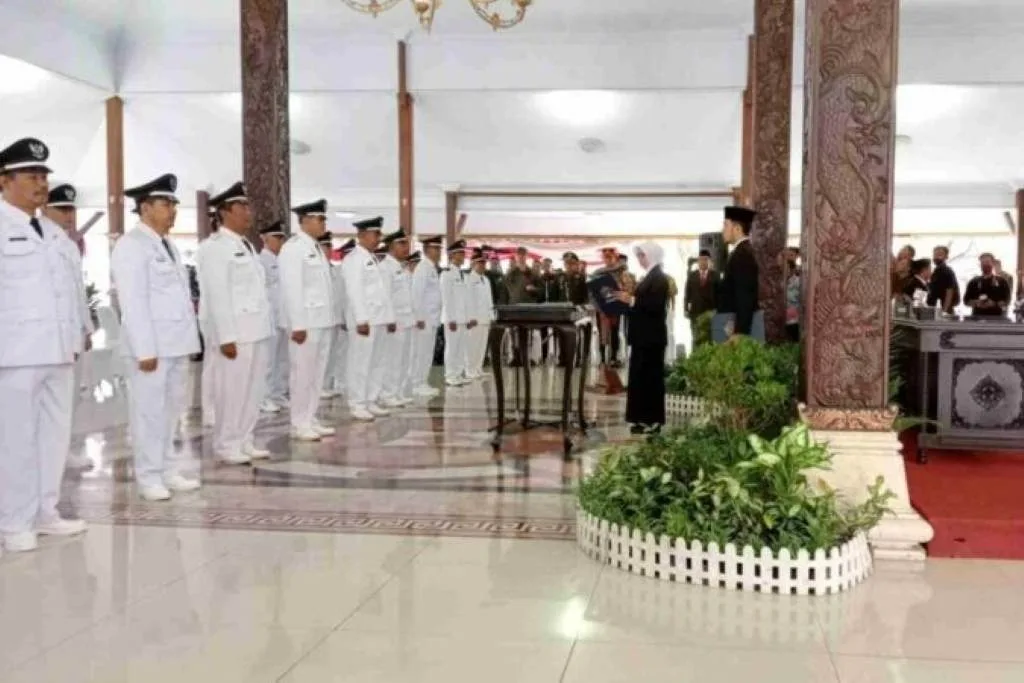 Bupati Blitar Lantik 23 Kades Terpilih