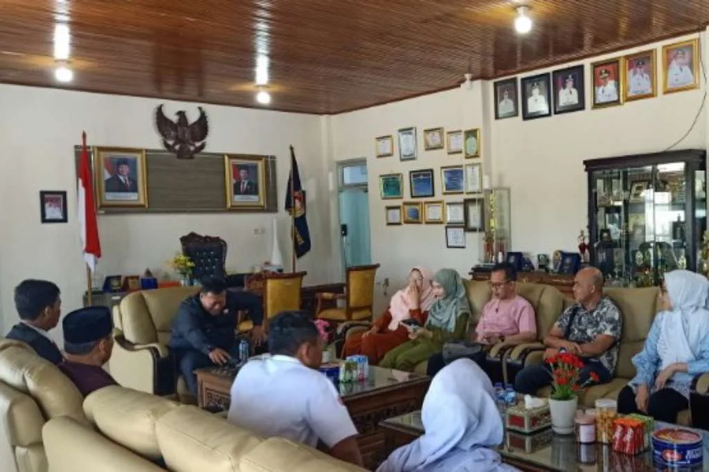 Bupati Choirul Huda Temui Dokter Spesialis RSUD, Tegaskan Komitmen Perbaiki Layanan Kesehatan