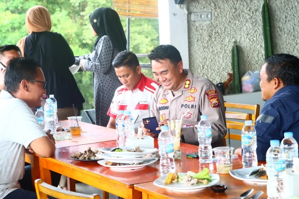 Kapolres Lebong Pererat Sinergitas Dengan Wartawan