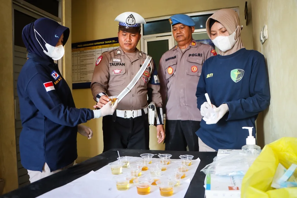 Komitmen Perangi Narkoba: Polres Tegal Kota Gelar Tes Urine Mendadak